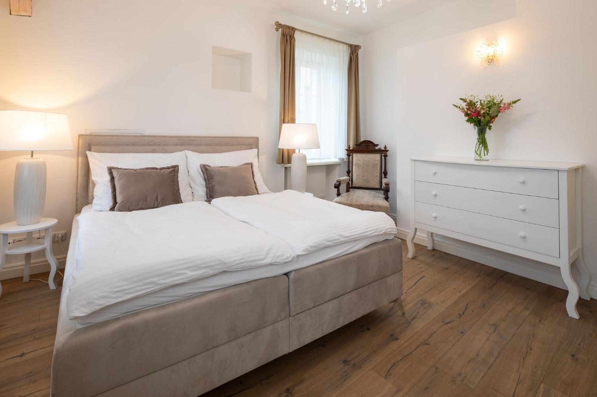 Вилла Rezidence Palmbaum - Luxury And Relax Карловы Вары Экстерьер фото